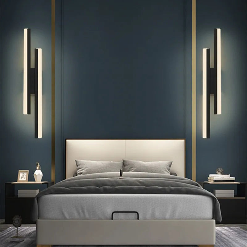 Lisslune | DoubliGlow | Minimalistic modern LED wall light