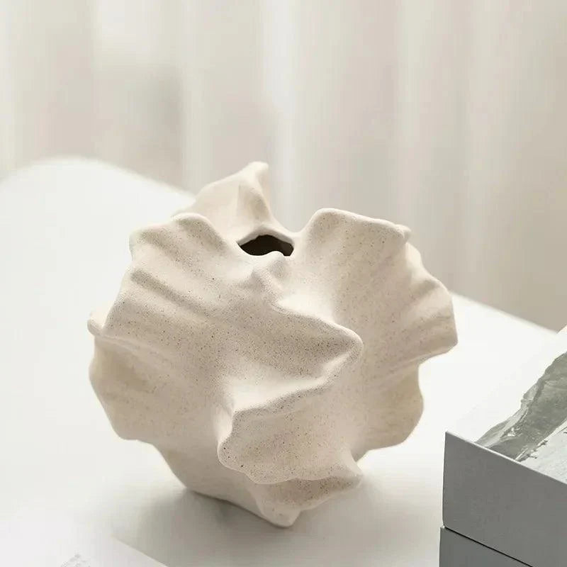 Lisslune | TerraForm - Earthy Ceramic Vase