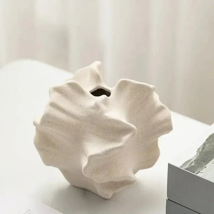 Lisslune | TerraForm - Earthy Ceramic Vase