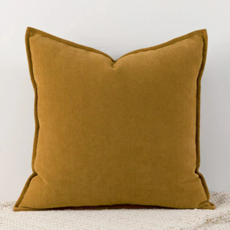 Lisslune | PureChenille - Elegant Cushion Cover for a Cozy Ambience