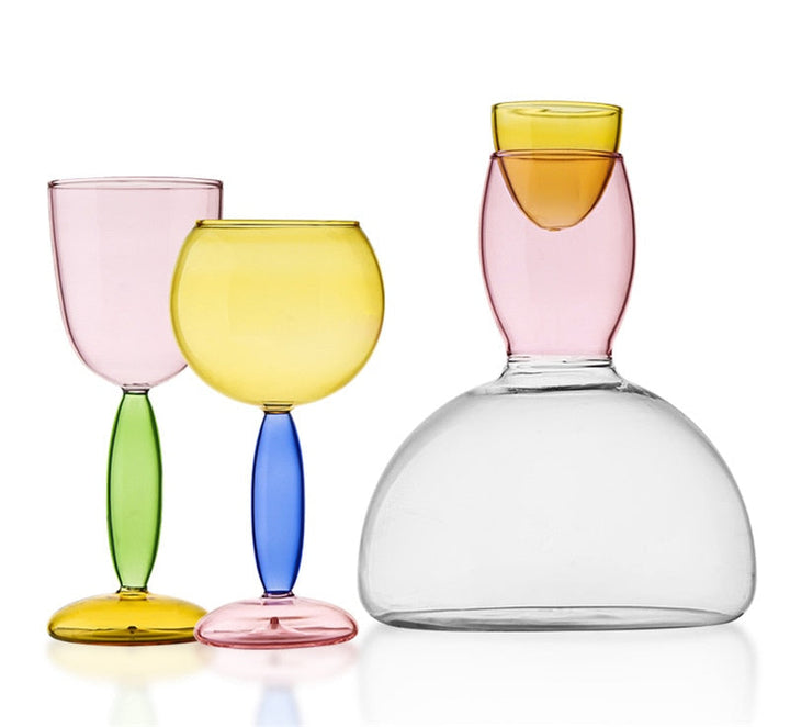 Lisslune | Chalice and carafe made of colored glass by Phillips