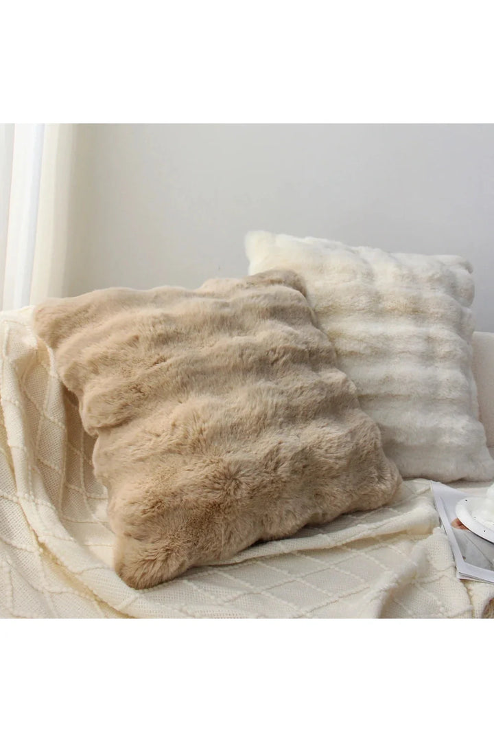 Lisslune | Cream plush pillowcase