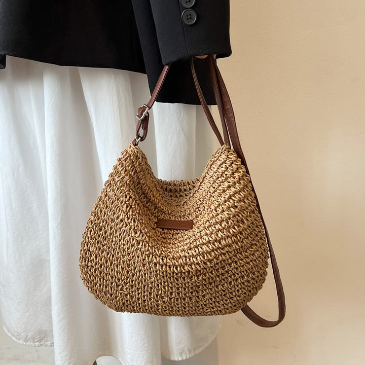 Lisslune | BOHOCHIC | Trendy Bohemian Bag | Handmade Design Shoulder Bag | Sustainable and Stylish