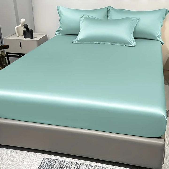 Lisslune | SatinDreams Luxury Fitted Sheet | Silky Satin Bed Sheet | Breathable & Cooling | Wrinkle-Free | Easy Care