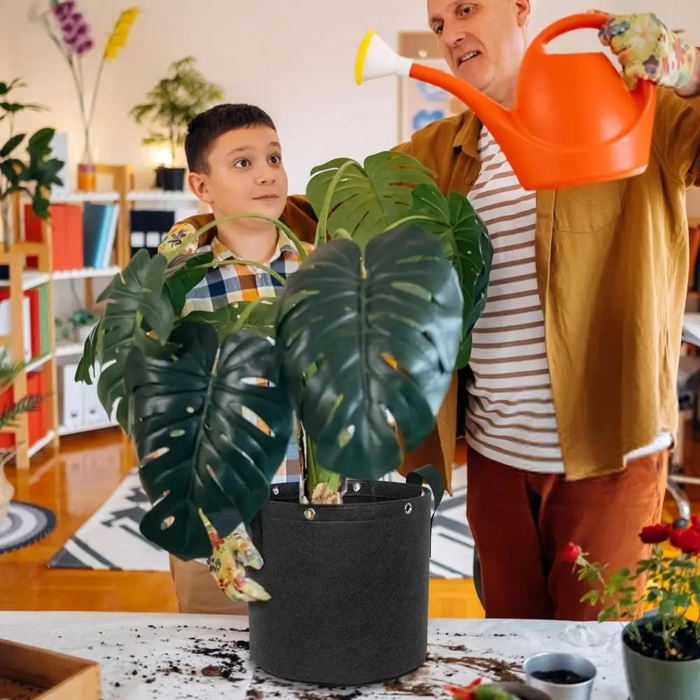 Lisslune | Felt plant sack with carrying handles – Breathable and durable for garden plants and flowers