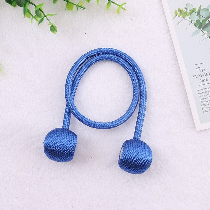 Lisslune | Magnetic clip for holding curtains together (2 pieces)