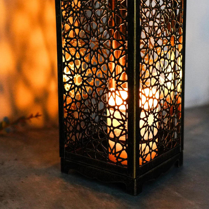 Lisslune | Mystique Oriental Lantern - Vintage Candle Holder