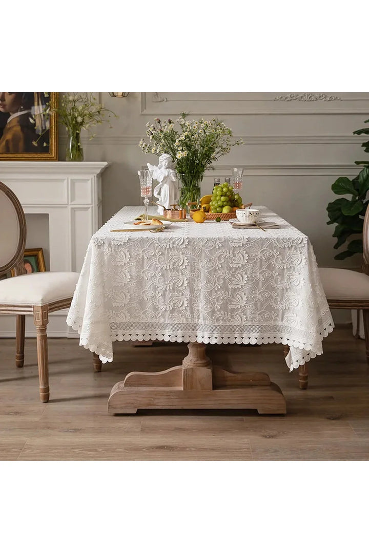 Lisslune | Lace Elegance Tablecloth