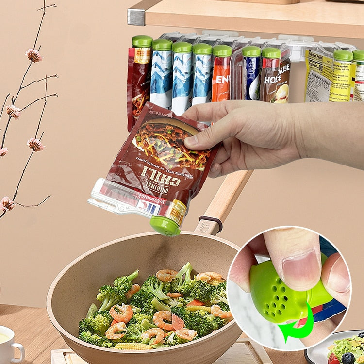Lisslune | Wall-Mounted Hang Around Seasoning Station Rack