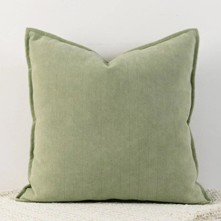 Lisslune | PureChenille - Elegant Cushion Cover for a Cozy Ambience