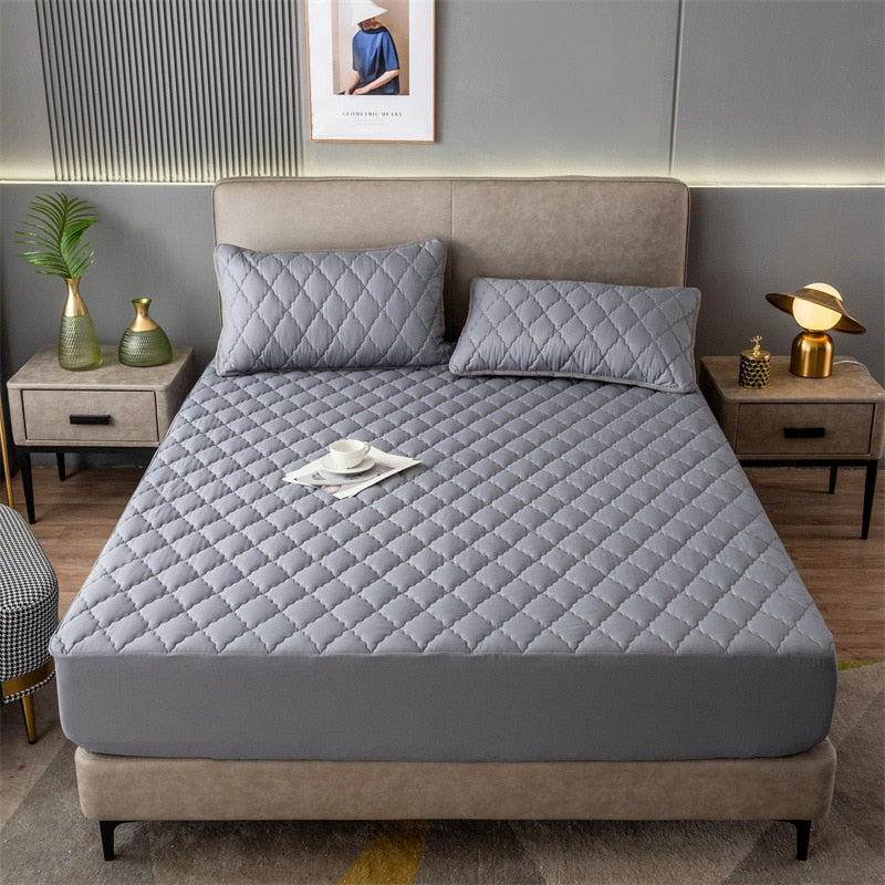 Lisslune | Anti-Slip Waterproof Mattress Cover