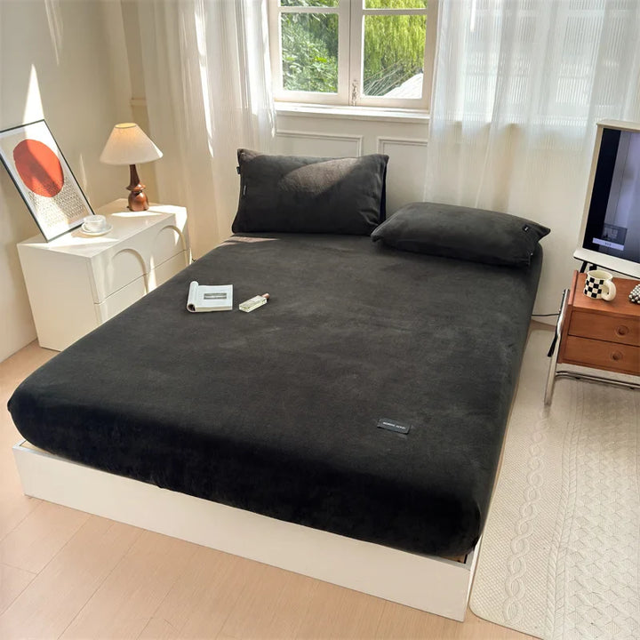 Rynx | 2024 New Comfortable and Warm A-Class High Weight Milk Velvet Unique Bed Sheet