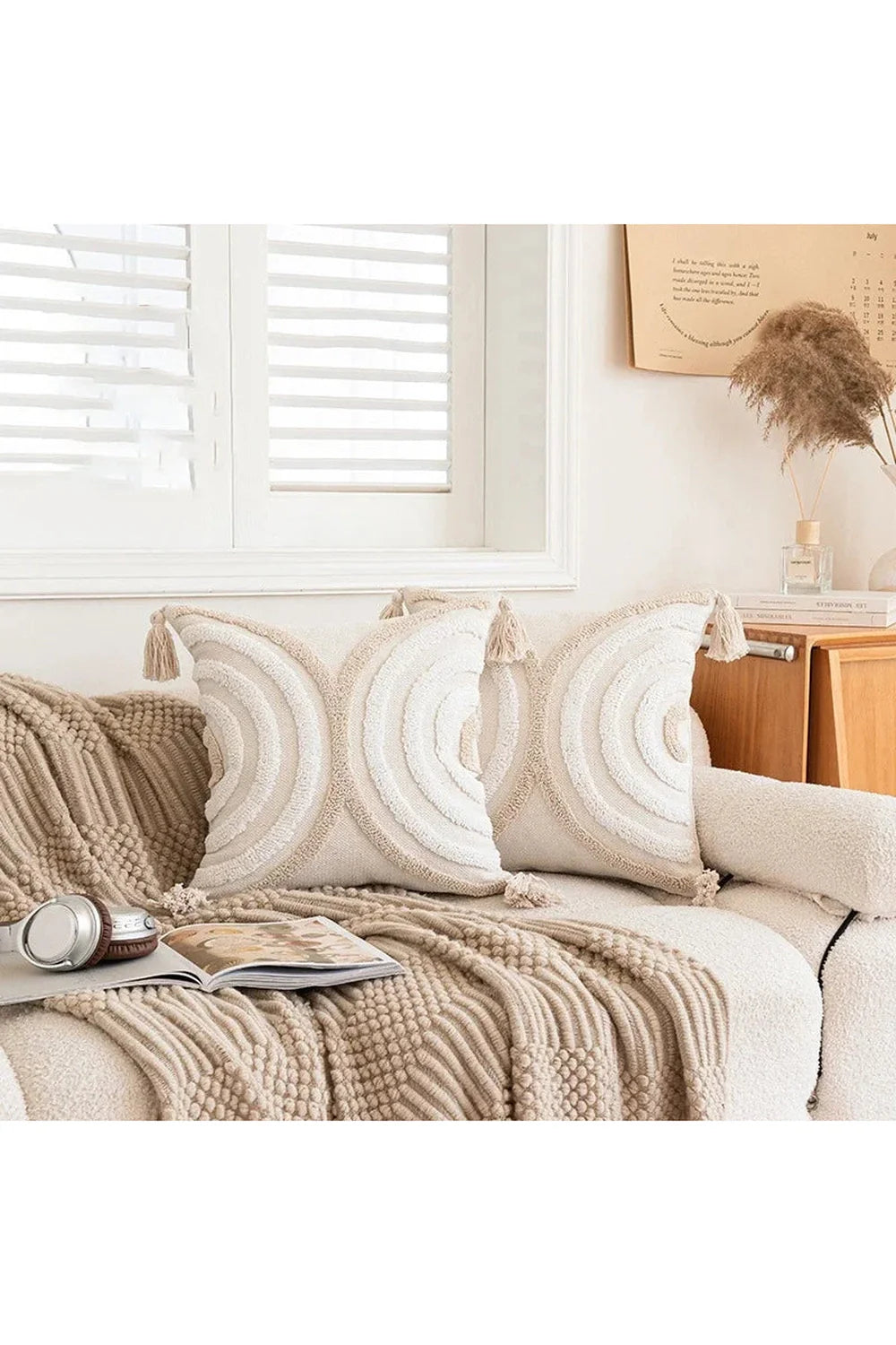 Lisslune | Tufted Beige Cushion Cover