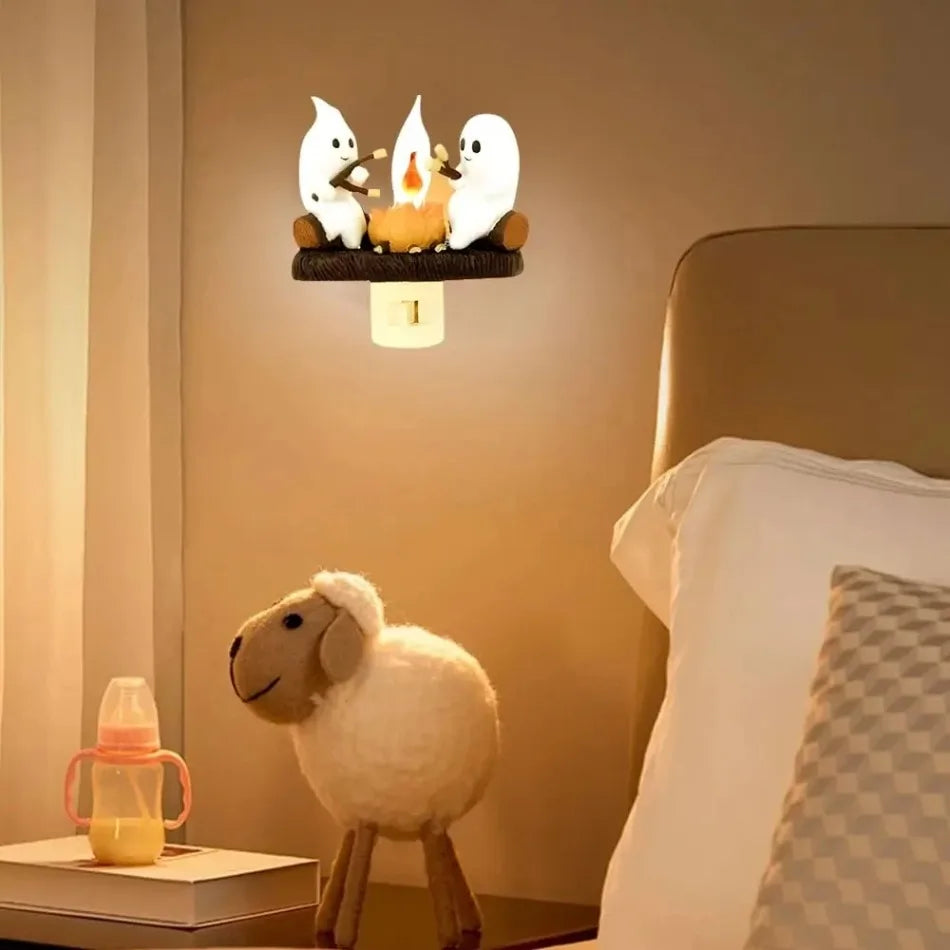 Rynx | Halloween Decoration GHOST ROASTING CAMPFIRE MORES Chost Design Lamp Halloween Home Decor