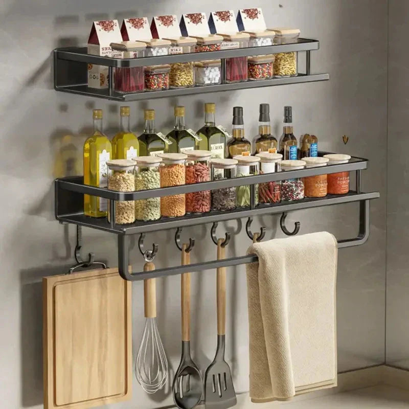 Lisslune | KitchenStyle – Elegant Wall Shelf for an Organized Kitchen
