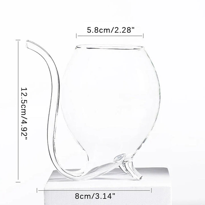 Lisslune | Elegant Curved Art-Inspired Cocktail Glass