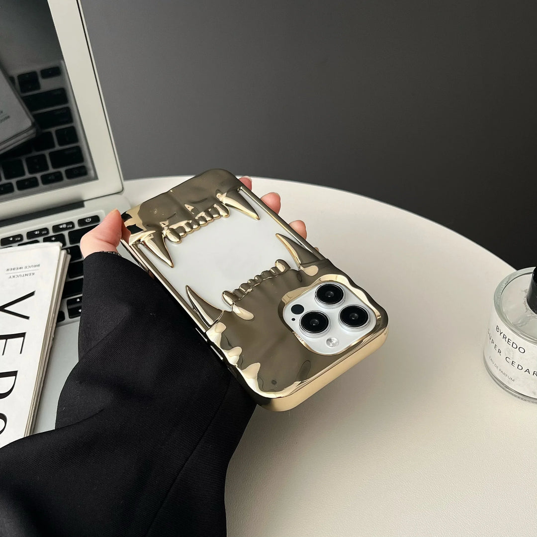 Lisslune | 3D Canine Tooth Hollow Wärmeableitende Handyhülle für iPhone 16 15 14 13 12 11 Pro Max Stoßfest elektroplattierte weiche Luxusabdeckung