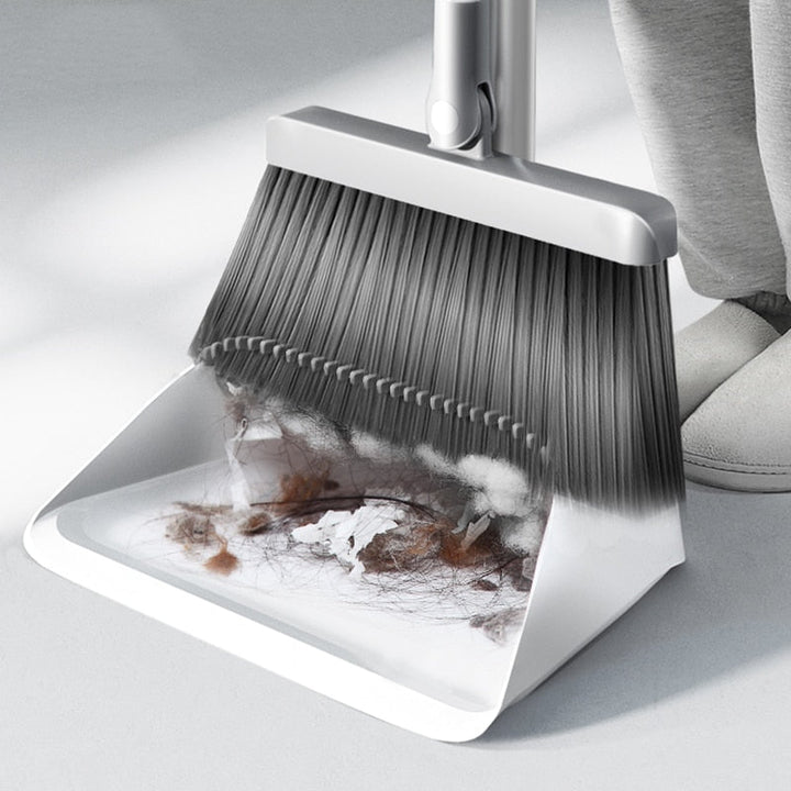 Lisslune | Creative Self-Cleaning Foldable Dustpan Broom
