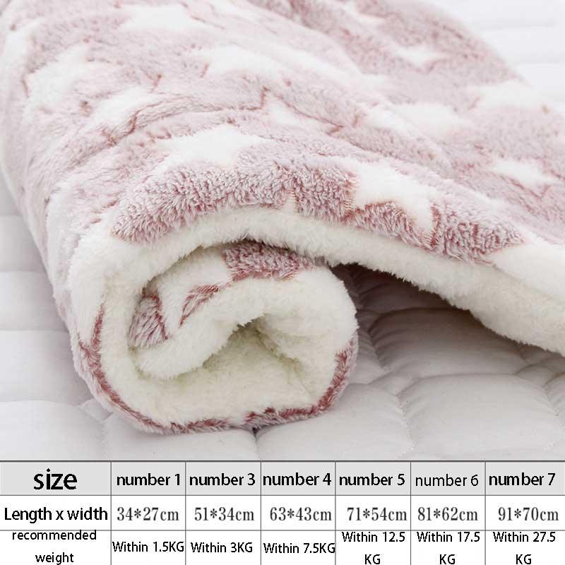 Lisslune | Plush Flannel Pet Bed for Ultimate Comfort for Dogs and Cats