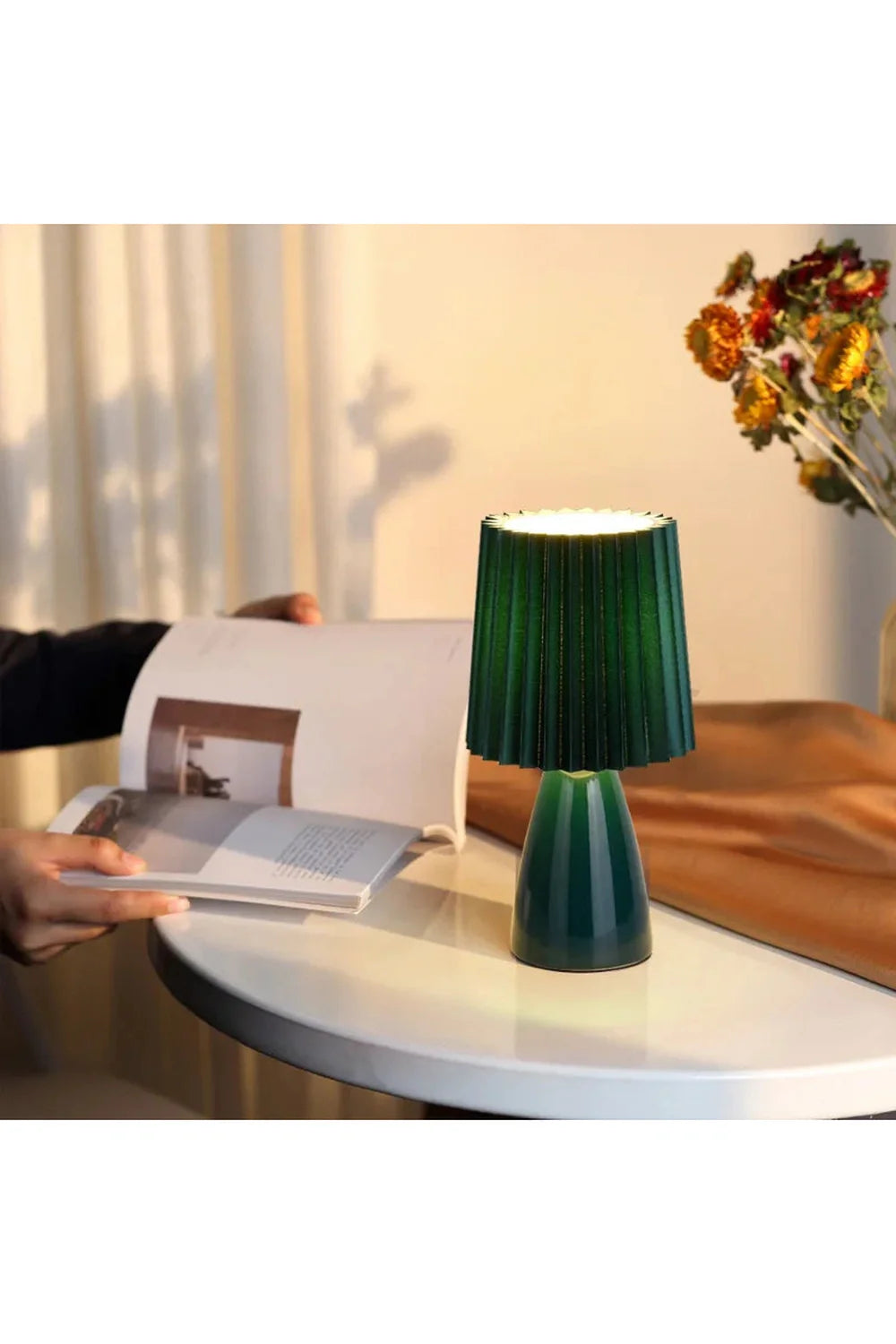 Lisslune | LED Foldable Nightstand Lamp