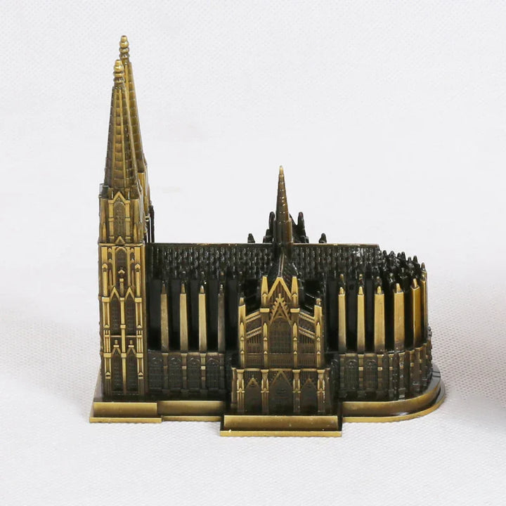 Lisslune | Cologne Cathedral Model Metal Antique Bronze Germany Cologne Cathedral Building Figurine World Famous Landmark Architecture Decoration