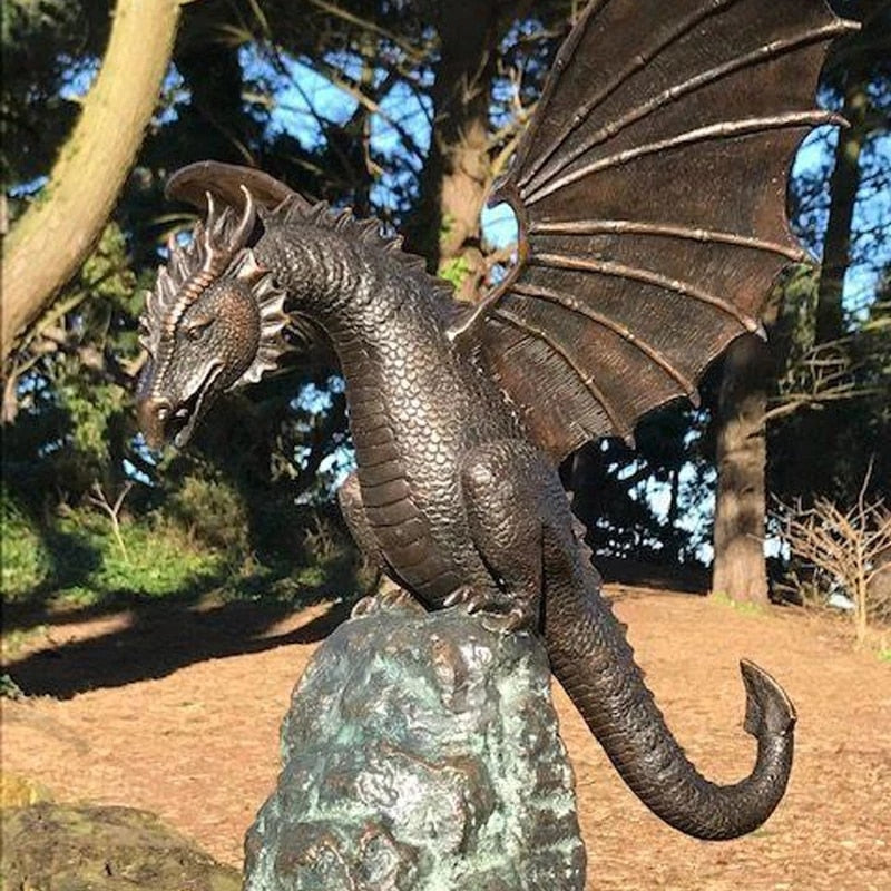 Lisslune | Majestic Fire-Breathing Dragon Fountain Sculpture
