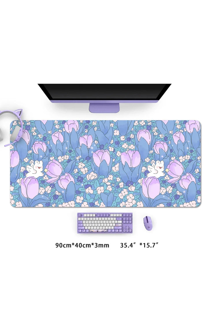 Lisslune | Tulip Desk Mat