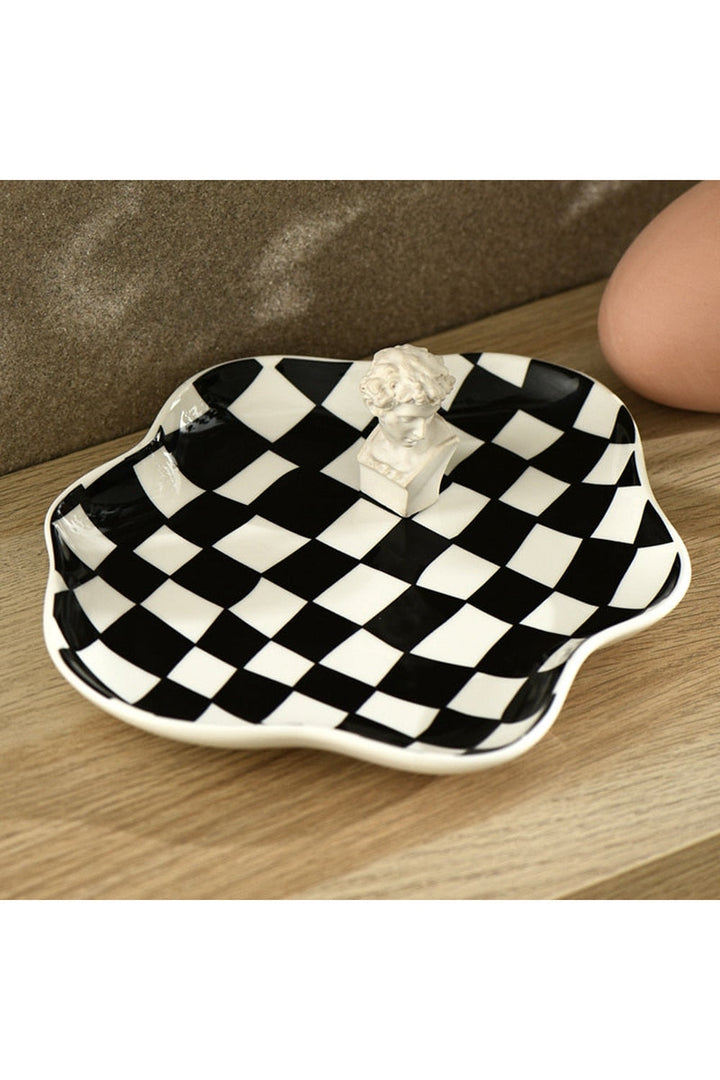 Lisslune | Ceramic chessboard plate