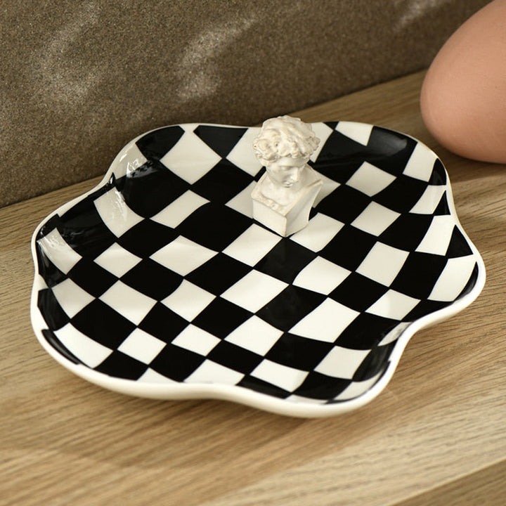 Lisslune | Tora Chessboard Tray