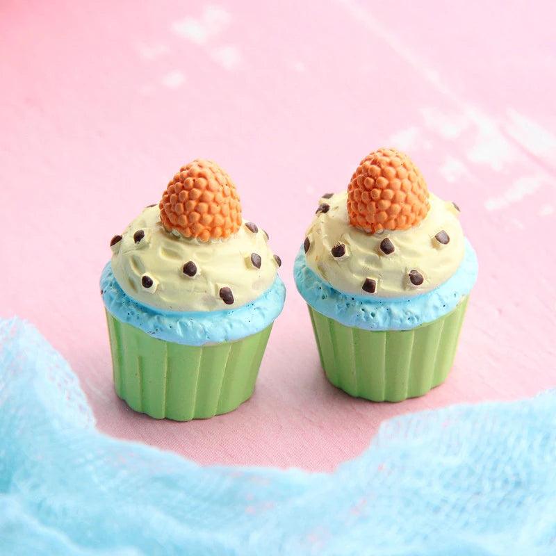 Lisslune | Kawaii 5-piece Miniature Strawberry Heart & Star Resin Cupcake Making Set