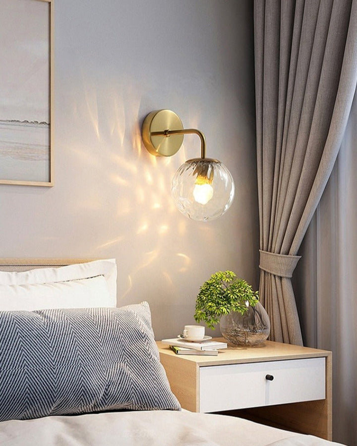 Lisslune | SphereLuxe – Scandinavian Wall Light with Adjustable Lighting