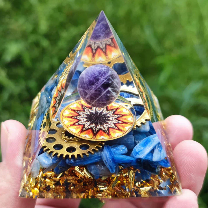 Lisslune | Orgonite Pyramid with Amethyst Pendulum – Energy, Protection and Decoration