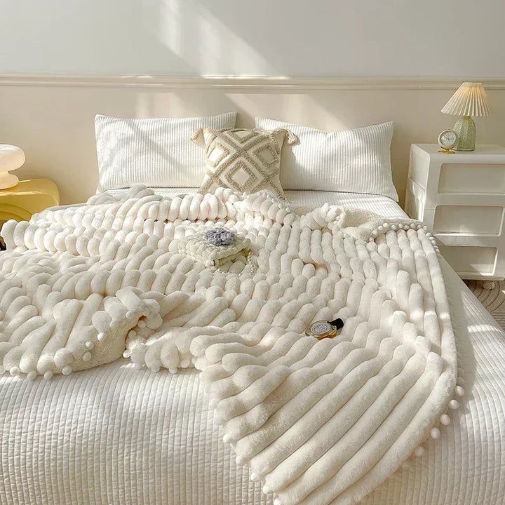 Rynx Toskana Synthetic Rabbit Fur Warm Weighted Blankets for Bed Luxury Synthetic Lamb Wool Double Blanket Soft Fluffy Warmth Double Blanket