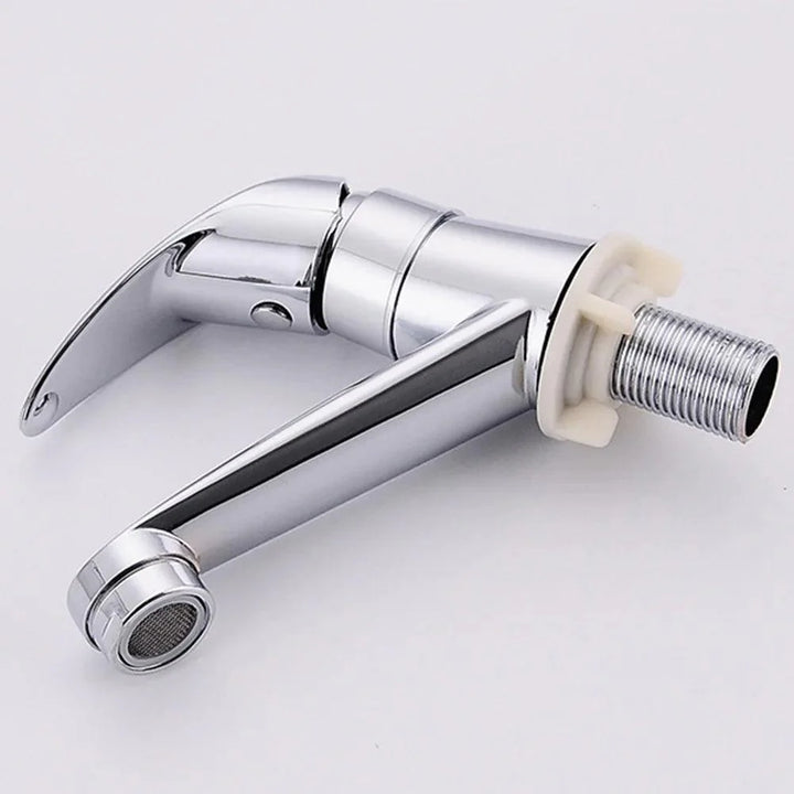 Lisslune | Smooth chrome single lever bathroom faucet with drip-free ceramic cartridge