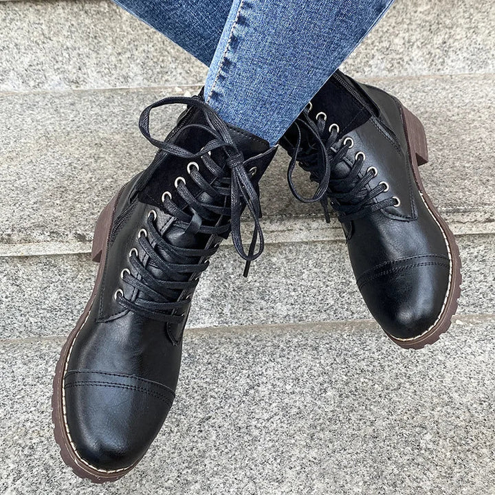 Lisslune | Amalthea Vintage Ankle Boots