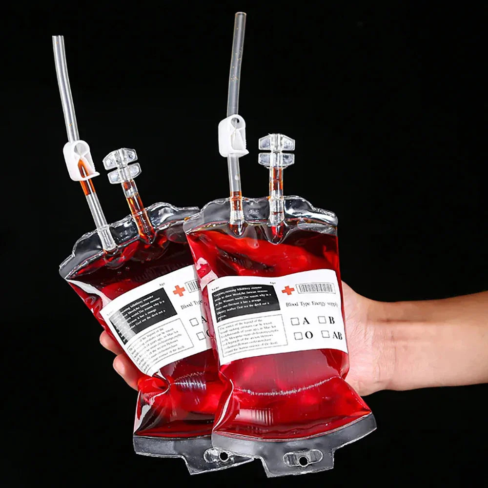 Rynx | 350ml Halloween Blood Bag for Drinks, Blood Bag of Vampires, Energy Drink Bag, Drinkable Blood Bags, Halloween Creepy Props