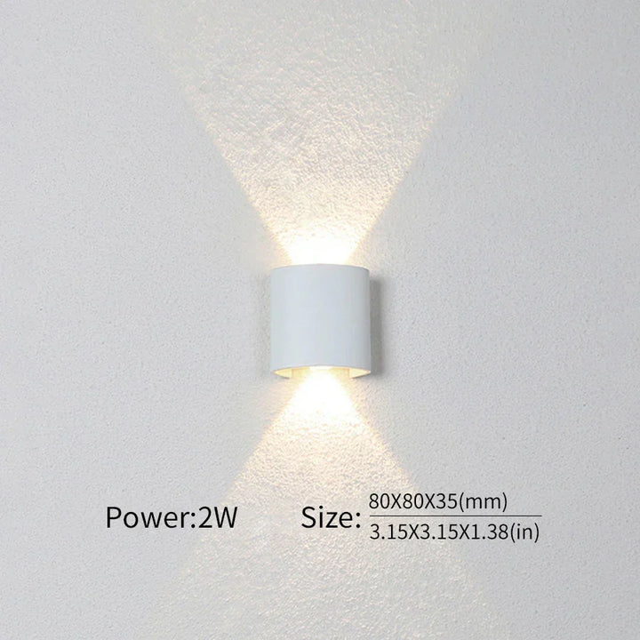 Lisslune | Modern Lighting, Indoor or Outdoor: The versatile LED wall lamp