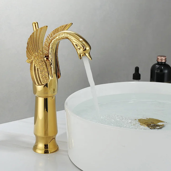 Lisslune | Swan Single Handle Golden Basin Faucet