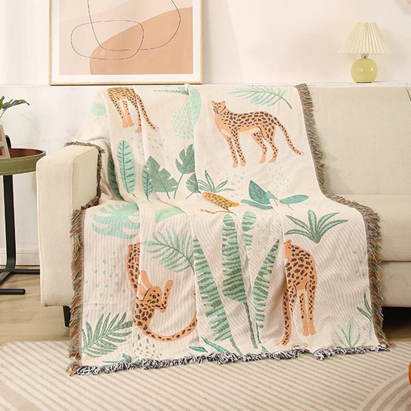 Lisslune | Jungle Cats Woven Throw Blanket