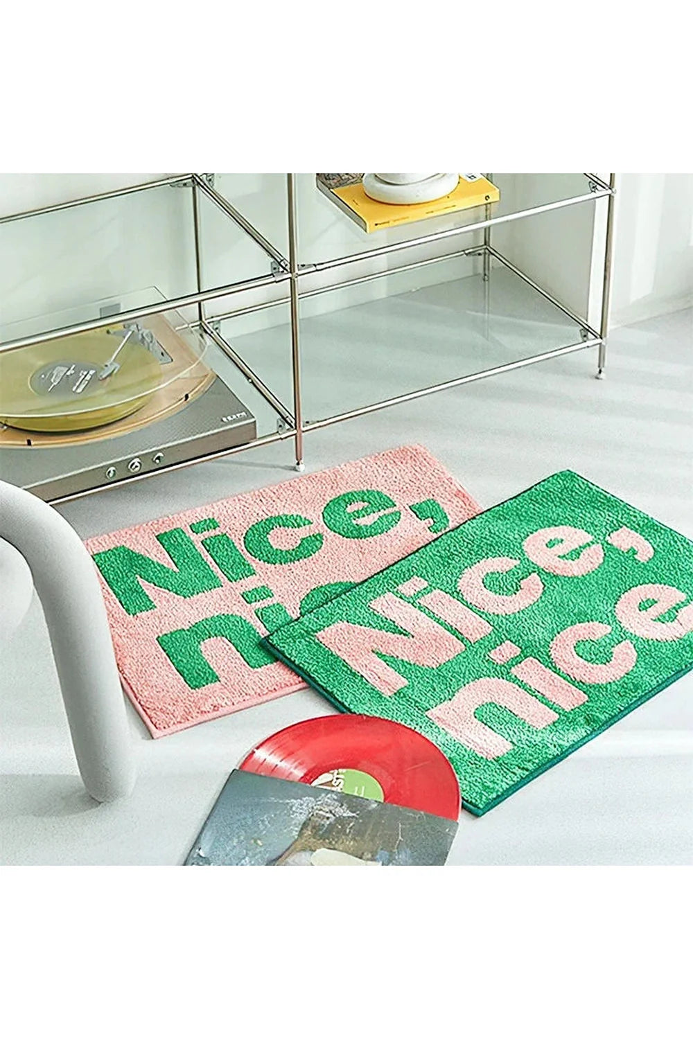 Lisslune | minimalist rug