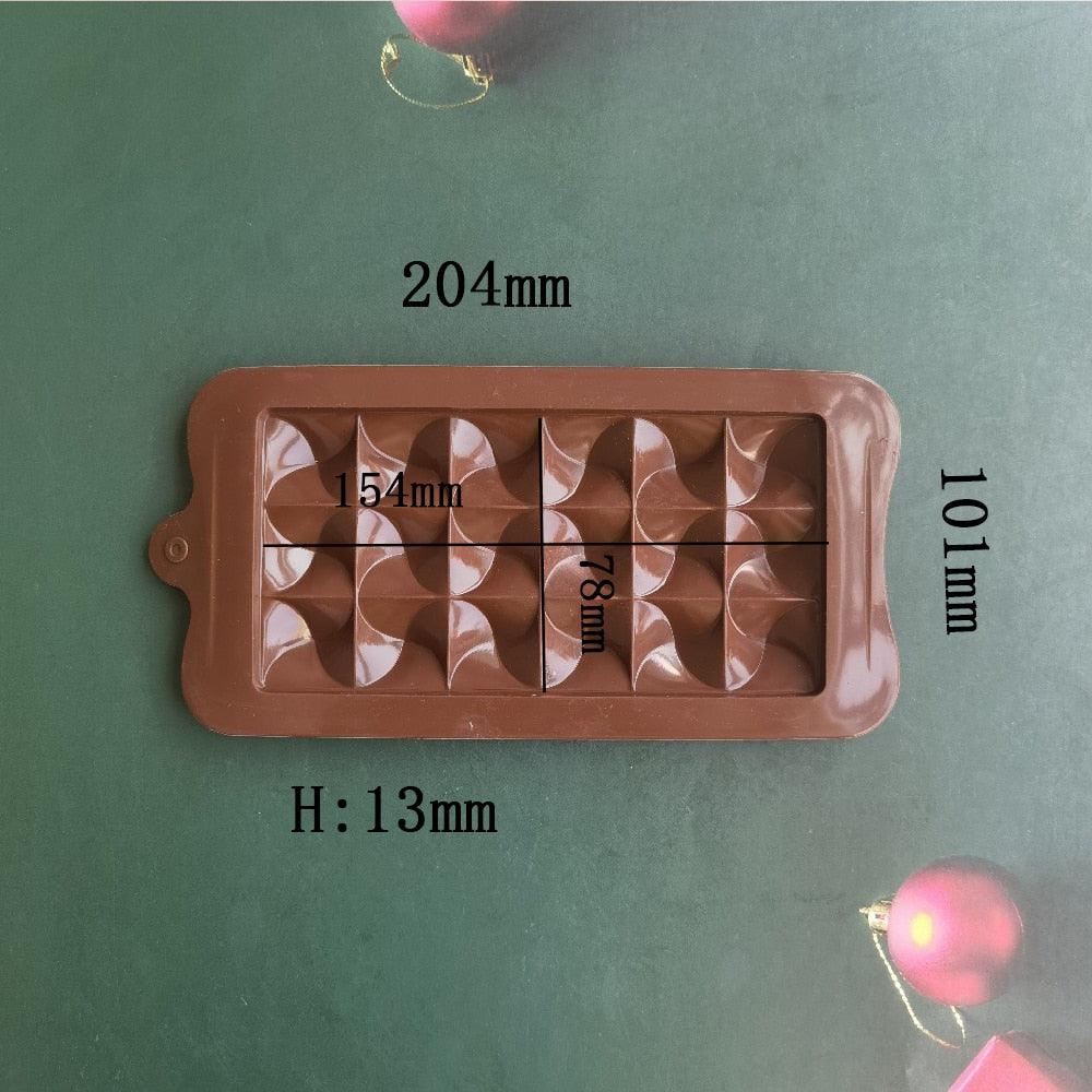 Lisslune | Versatile silicone mold for creative dessert making