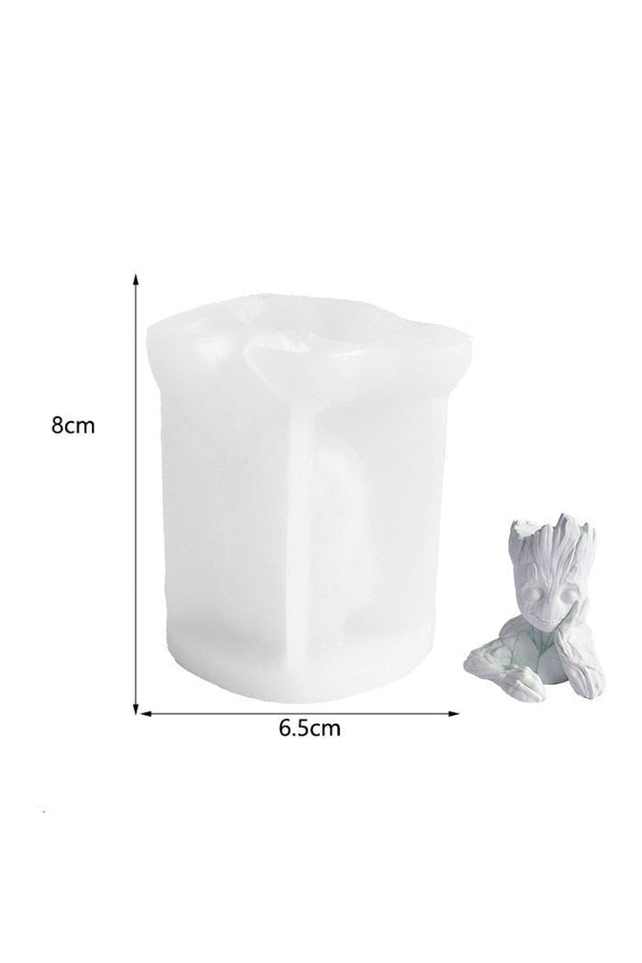 Lisslune | Tree Man Candle Shape