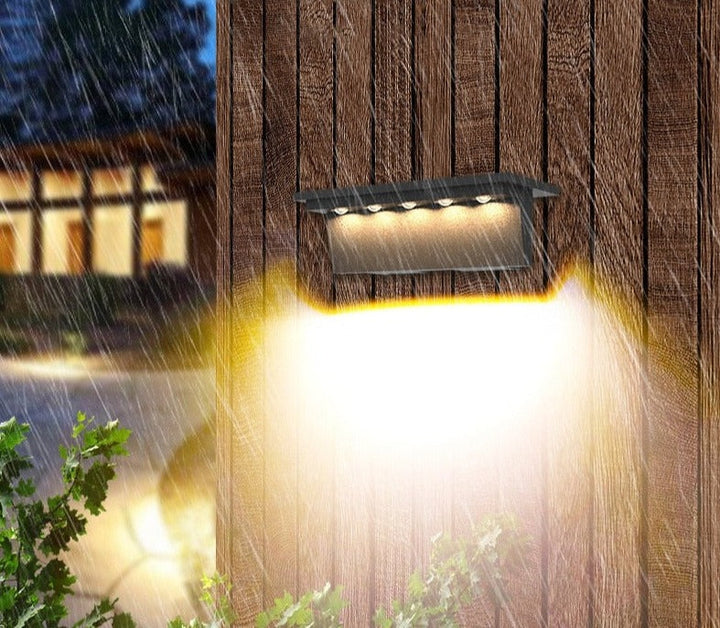 Lisslune | SmartGlow – Weather-Resistant Outdoor Light