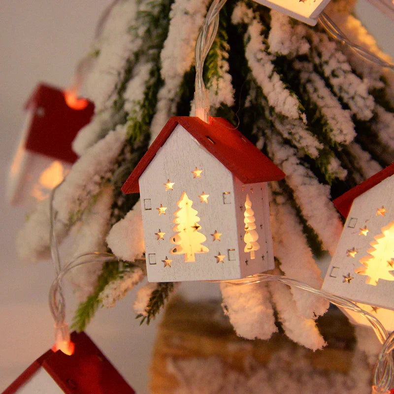 Lisslune | Wooden Christmas houses with LED lighting for festive decoration