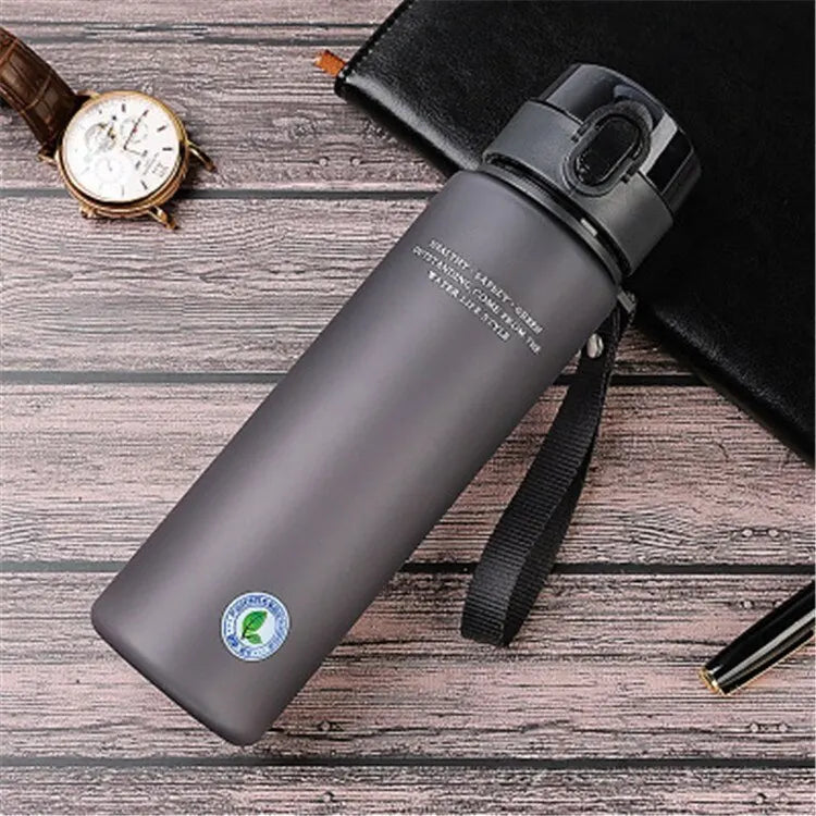 Lisslune | DraagDrink Water Bottle – Leakproof & BPA-free for Sports, Work & Travel