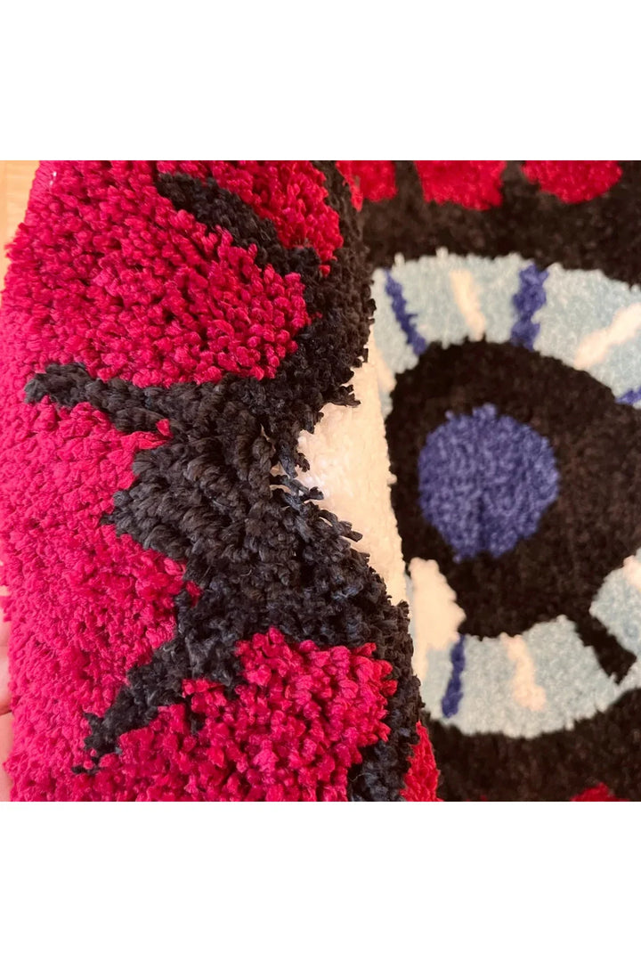 Lisslune | Eye Tufted Rug