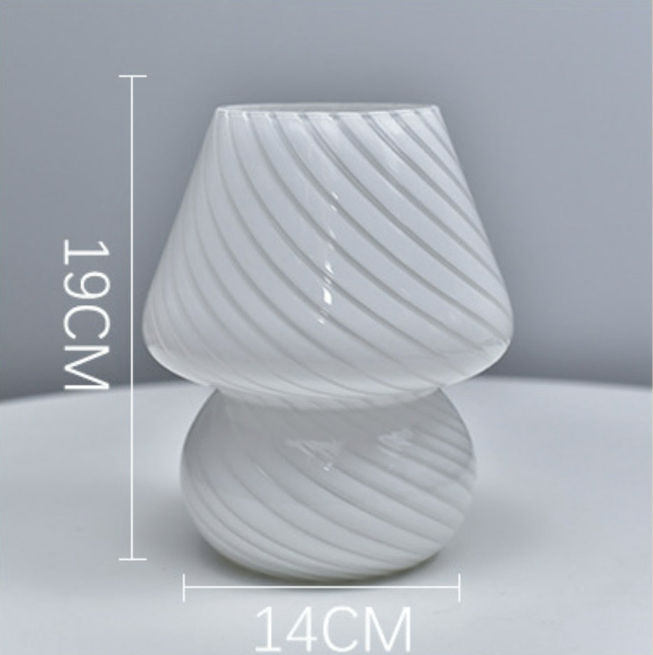 Lisslune | LED Desk Lamp in Mushroom Shape made of Glass