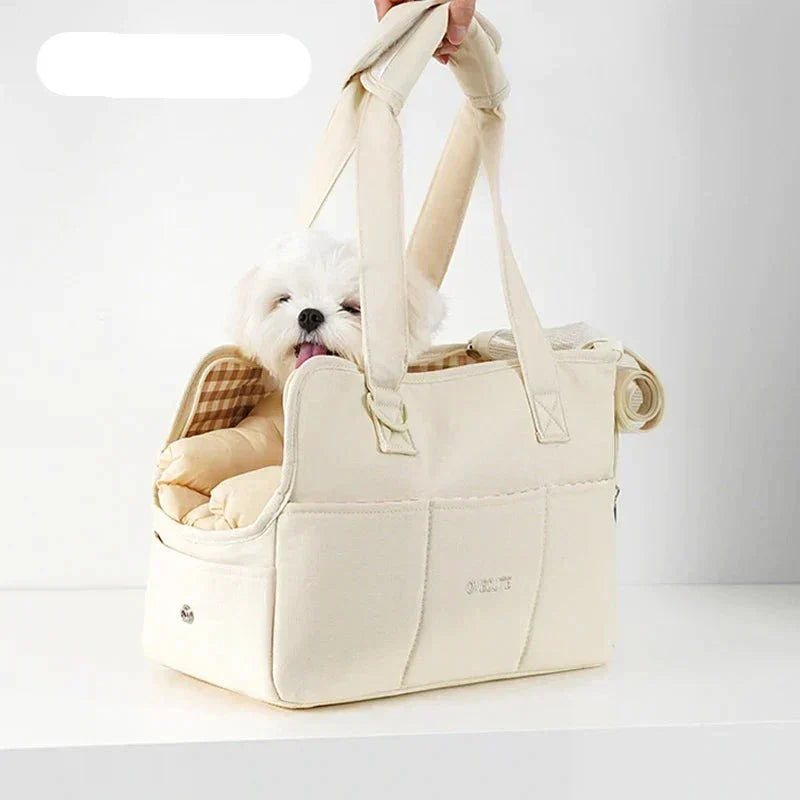 Lisslune | LuxCarry – Durable & Safe Pet Travel Bag for Small Dogs and Cats | Lightweight, Breathable & Stylish