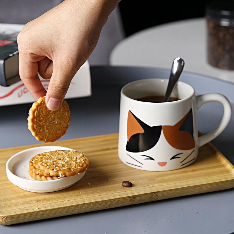 Lisslune | Beautiful cat-inspired ceramic mug set with matching spoon and lid