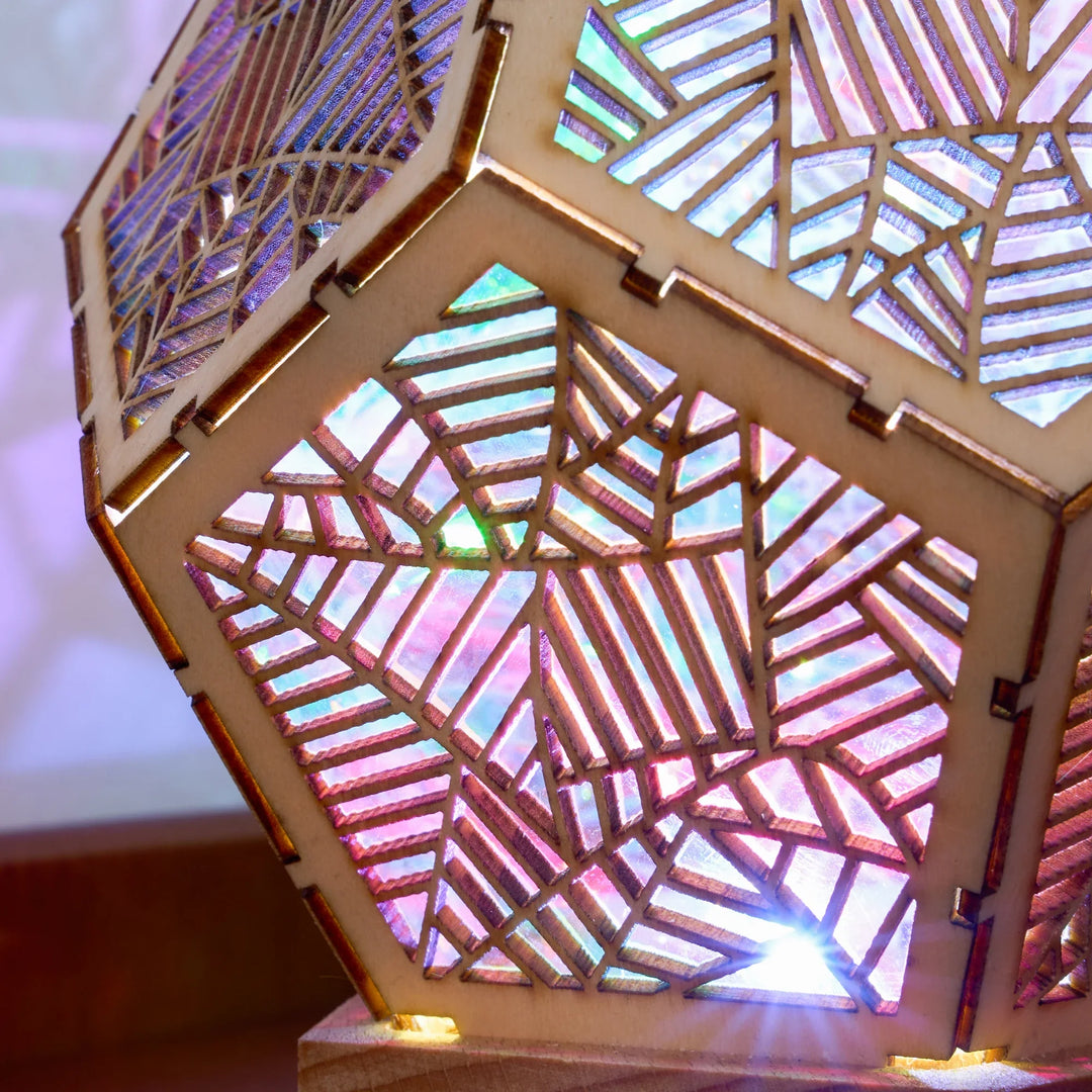 Lisslune | LED Farbiger Dodekaeder Nachtlicht Bohemian Polarstern Akzentlampe Projektor